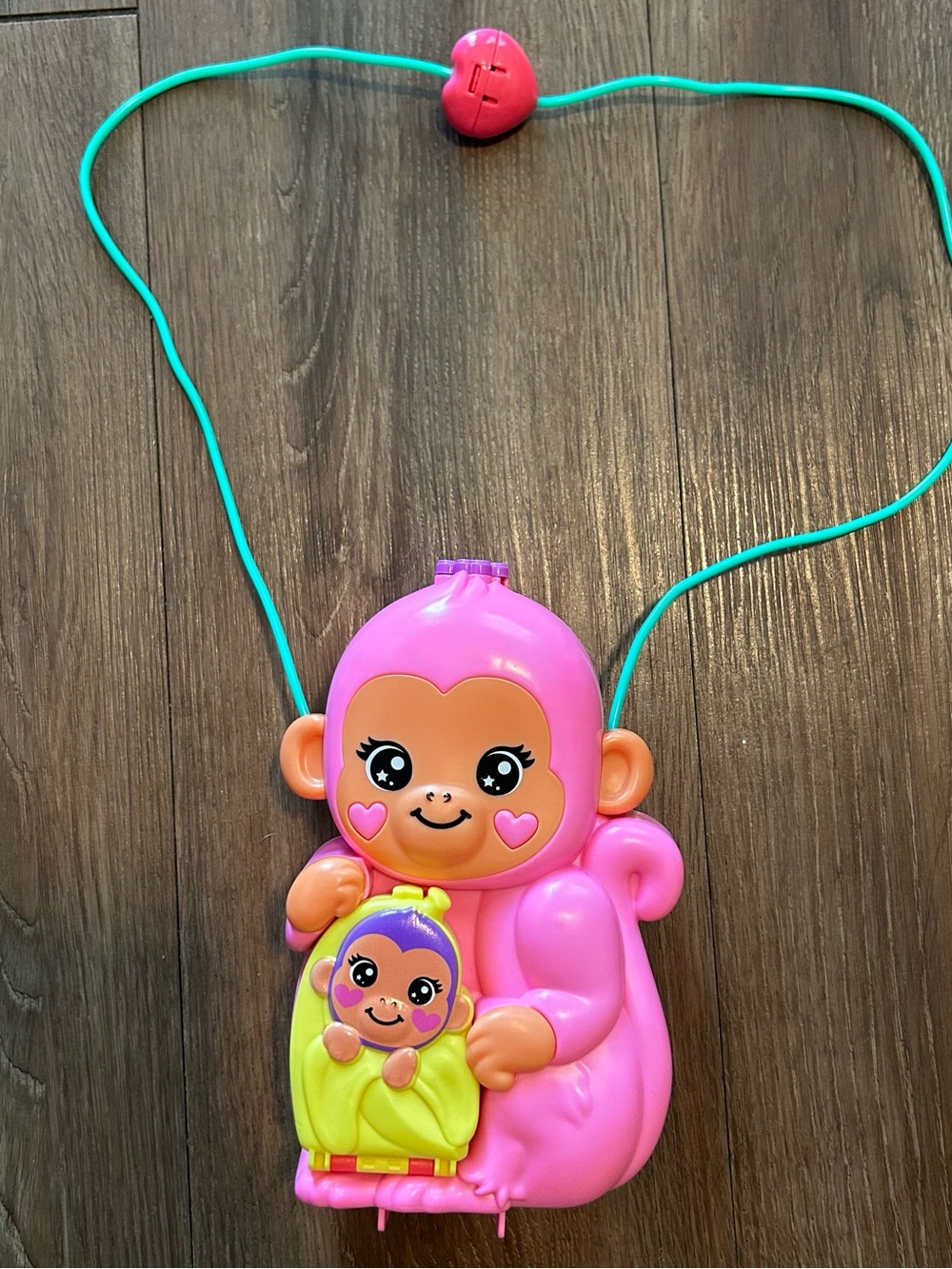 Polly Pocket Mama Monkey and Baby Playset Comes With One Doll And 2 Monkeys